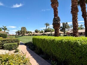 257 Calle Del Verano in Palm Desert, CA - Building Photo - Building Photo