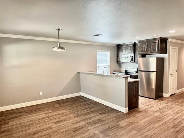 2009 Rockview Dr in Granbury, TX - Building Photo - Building Photo