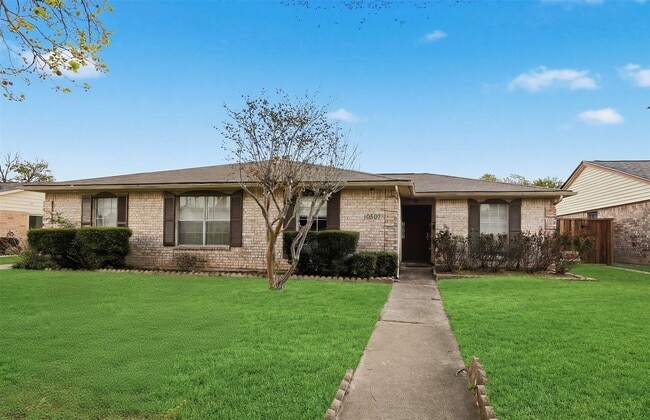 property at 10507 Offer Dr