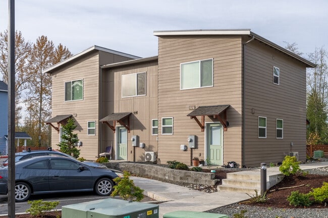 Tull Road Townhomes in Bellingham, WA - Building Photo - Building Photo
