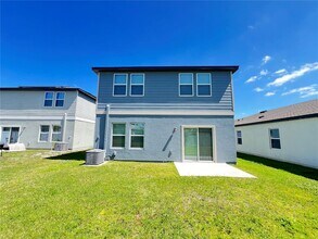 35202 Daisy Meadow Loop in Zephyrhills, FL - Foto de edificio - Building Photo