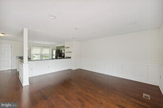 7671 Wolford Way in Lorton, VA - Building Photo - Building Photo