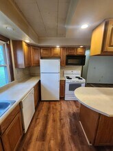 1518 11th St in Charleston, IL - Building Photo - Building Photo