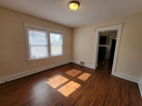 611 N Frances St-Unit -1 in South Bend, IN - Building Photo - Building Photo