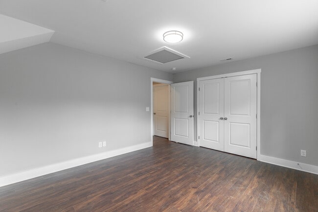4719 Heiskell Dr in Chattanooga, TN - Foto de edificio - Building Photo