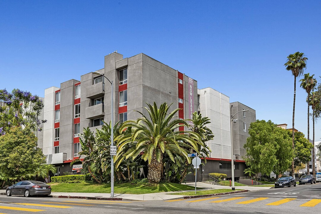 Media Towers in Los Angeles, CA - Building Photo