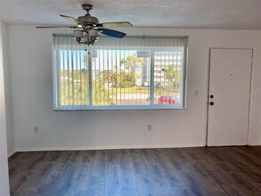 4480 Ironwood Cir in Bradenton, FL - Building Photo - Building Photo