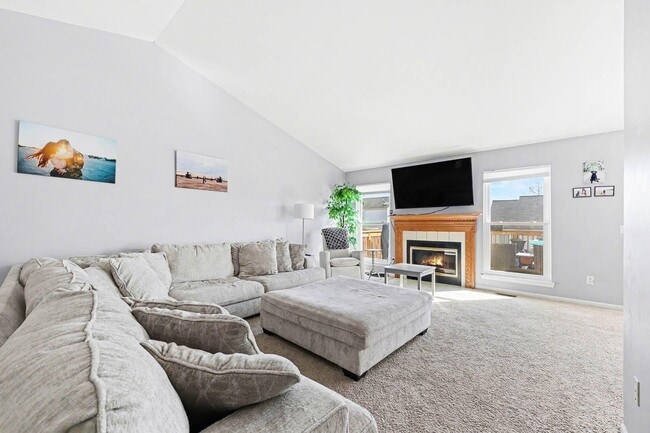 2863 Silver Spring Dr in Ann Arbor, MI - Building Photo - Building Photo