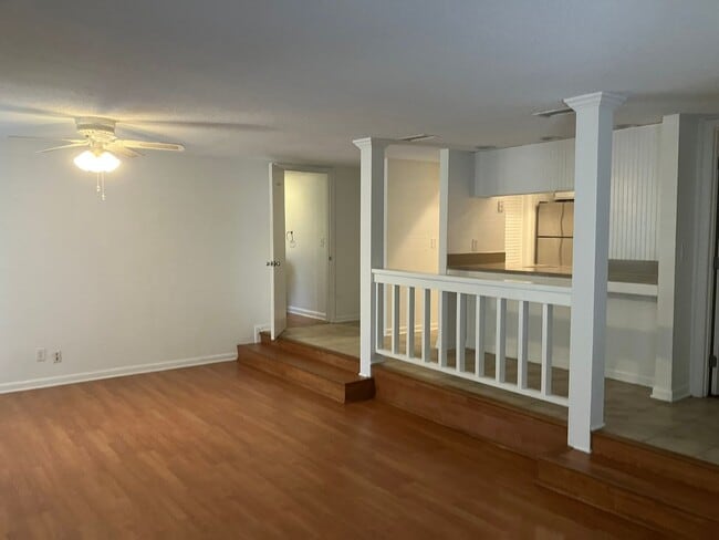 property at 20 Queens Folly Rd