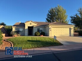 1173 W Snow Canyon Pkwy in Saint George, UT - Building Photo