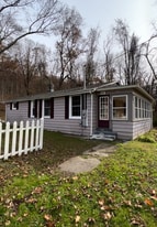 506 Stafford Rd in Mansfield, CT - Building Photo