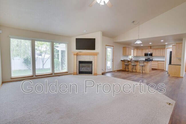 3045 W Thorndale Loop in Coeur d'Alene, ID - Building Photo - Building Photo