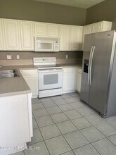8426 Drayton Park Dr in Jacksonville, FL - Building Photo - Building Photo