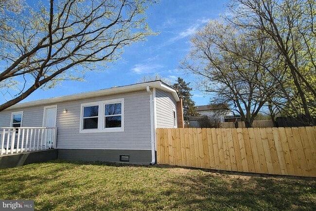 87 Becks Ln in Inwood, WV - Building Photo - Building Photo