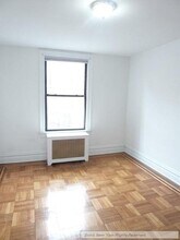 206 W 104th St in New York, NY - Building Photo - Building Photo