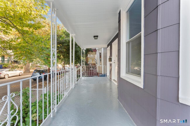 292 W Ivy St in New Haven, CT - Building Photo - Building Photo