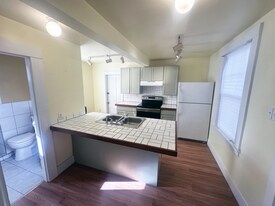 13 Center St in Waterville, ME - Building Photo