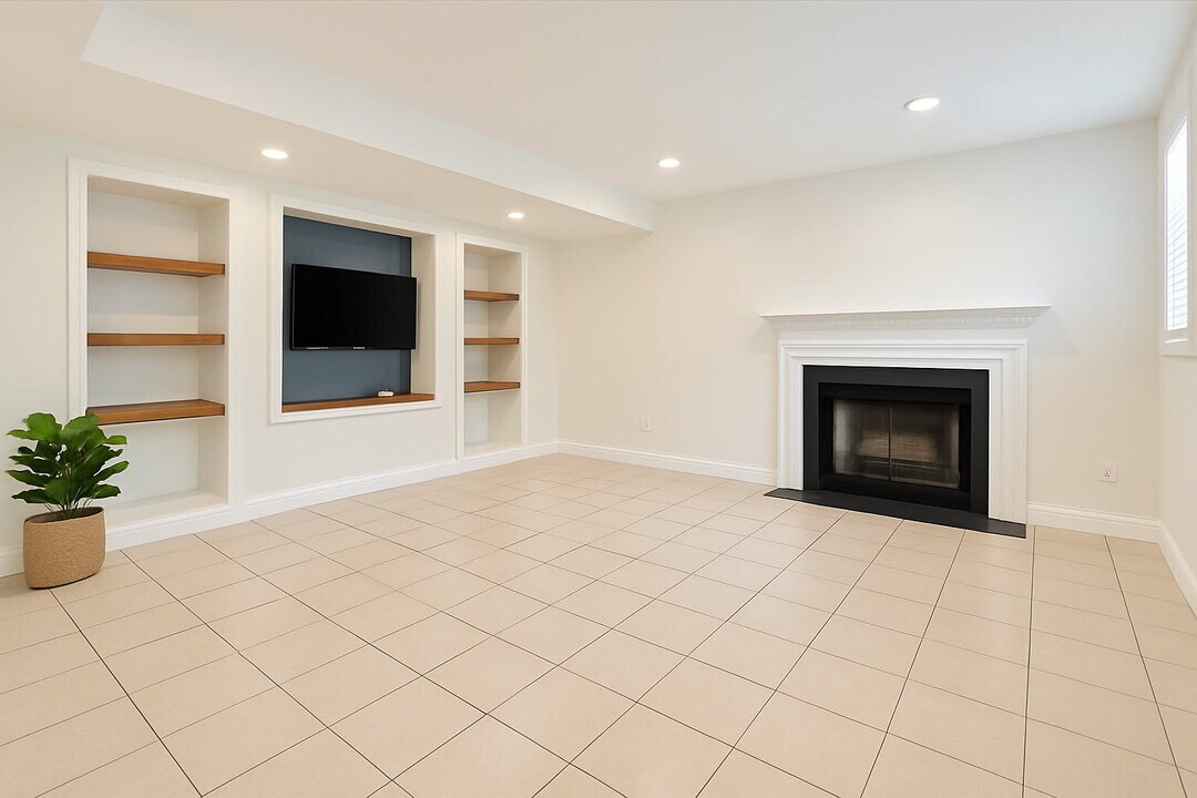 702 Leeward Ct in Fort Washington, MD - Building Photo