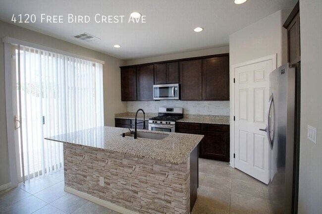 4120 Free Bird Crest Ave in North Las Vegas, NV - Building Photo - Building Photo