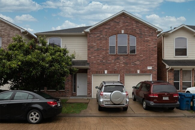 13111 S Bellaire Estates Dr