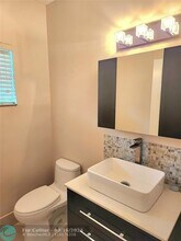 956 NW 126th Terrace in Coral Springs, FL - Building Photo - Building Photo