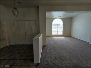6132 Peggotty Ave in Las Vegas, NV - Building Photo - Building Photo
