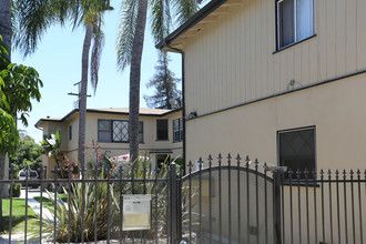 3308 Castle Heights in Los Angeles, CA - Building Photo - Building Photo