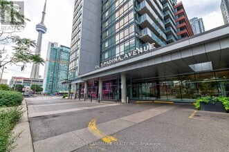 705-4k Spadina Ave. in Toronto, ON - Building Photo - Building Photo