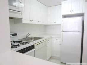 1 Astor Pl-Unit -7G in New York, NY - Building Photo - Building Photo