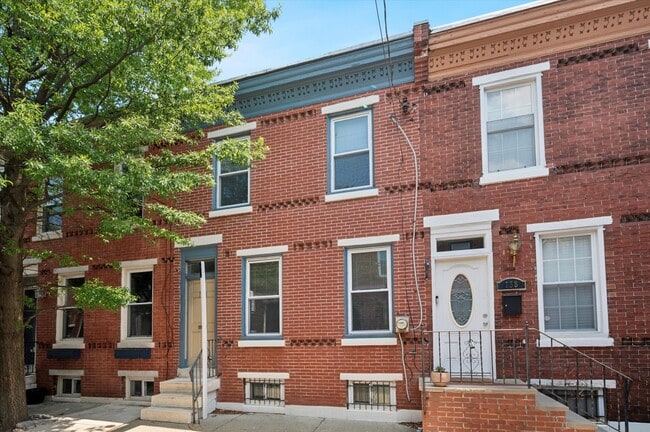 property at 751 S Cleveland St