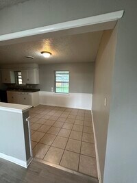 1123 Woods Ave photo'