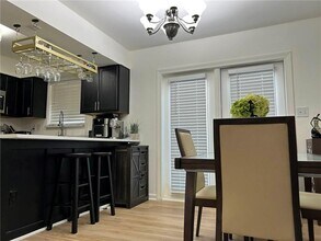 6940 Roswell Rd in Sandy Springs, GA - Building Photo - Building Photo