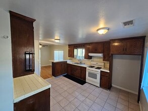 501 Macdonald St in Pasadena, CA - Building Photo - Building Photo