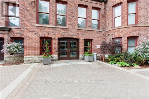 property at 11 St Joseph St