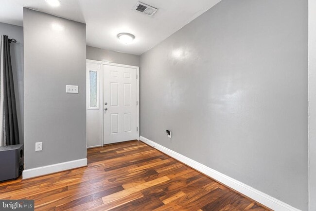 property at 3029 Heathcote Rd