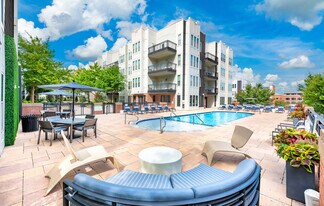 MAA 1225 in Charlotte, NC - Building Photo