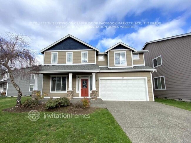 property at 209 Phoenix Ave SW