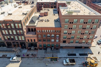Harney Street Apartments in the Old Market in Omaha, NE - Building Photo - Building Photo