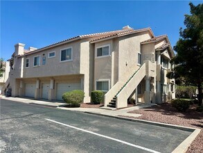 7450 S Eastern Ave in Las Vegas, NV - Building Photo - Building Photo