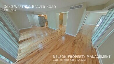 3680 W Big Beaver Rd in Troy, MI - Foto de edificio - Building Photo