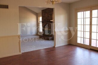 3608 NE 76th Terrace in Kansas City, MO - Building Photo - Building Photo