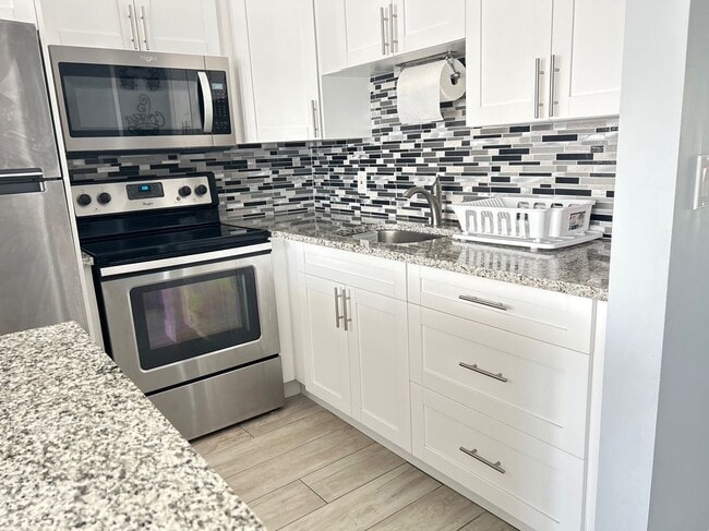 property at 107 Kent St