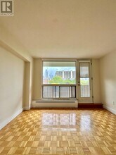 666 Spadina Ave. in Toronto, ON - Building Photo - Building Photo