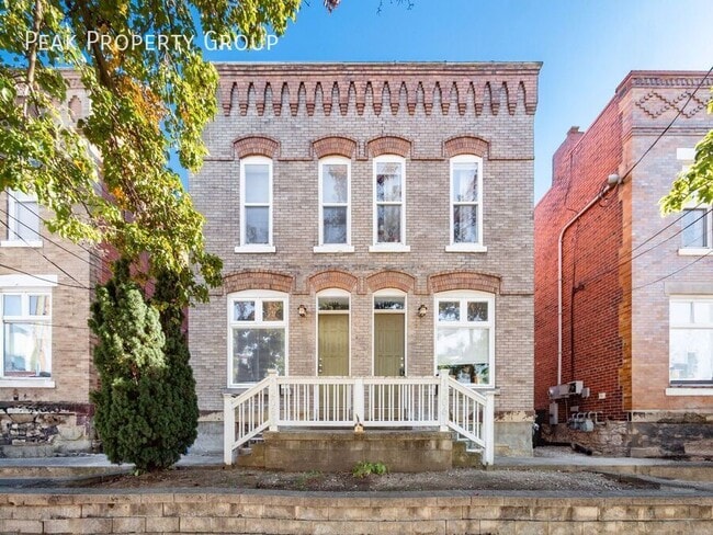 property at 1208 Indianola Ave