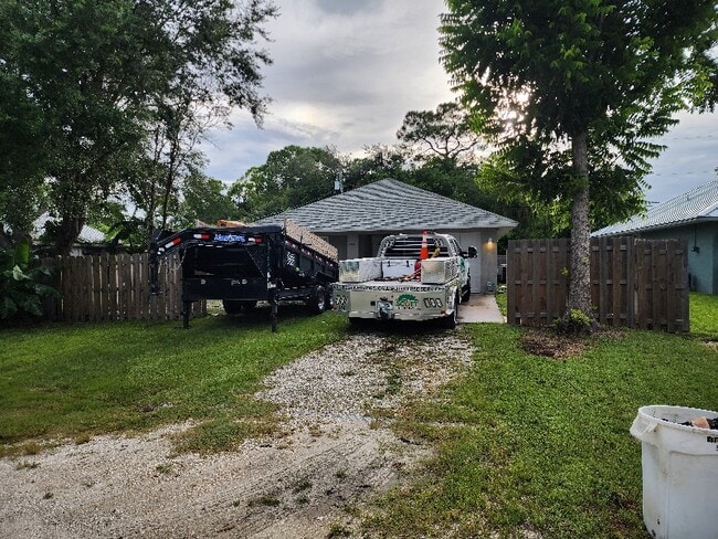2225 86th Ct in Vero Beach, FL - Building Photo - Building Photo