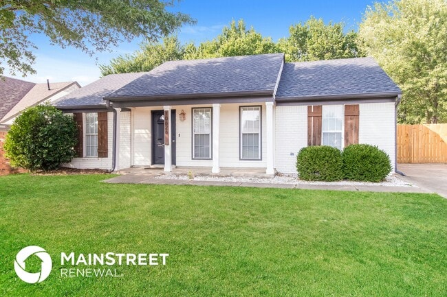 10626 Oak Leaf Dr in Olive Branch, MS - Building Photo - Building Photo