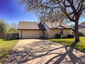 505 Cambridge Dr in Round Rock, TX - Building Photo