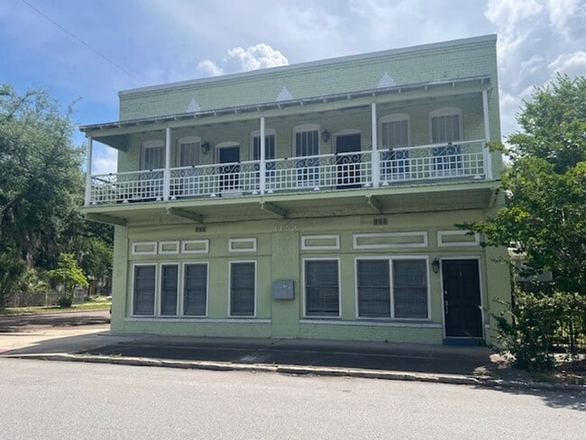 property at 1153 Walnut St