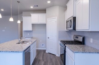 1122 Patriot Dr, Unit Hamrick 306 in College Station, TX - Building Photo - Building Photo
