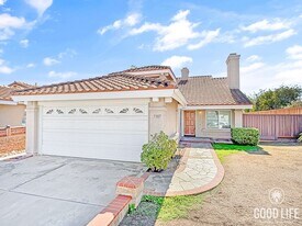 7307 Dancy Rd in San Diego, CA - Building Photo